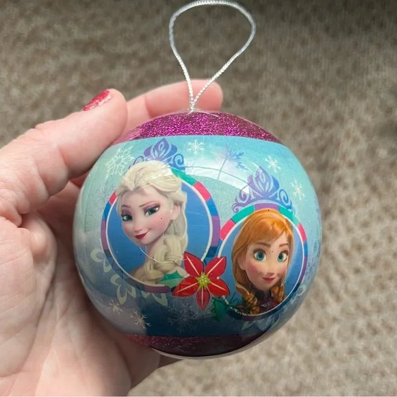 Disney Frozen Christmas ornament - Picture 1 of 4